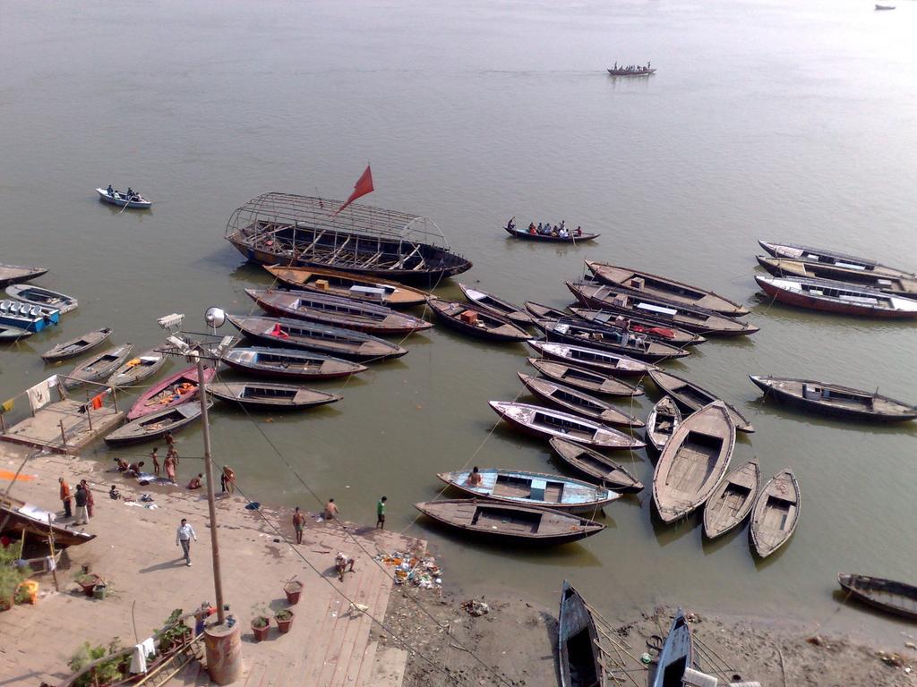 Grg Shanti Guest House Varanasi Near Manikarnika Ghat מראה חיצוני תמונה