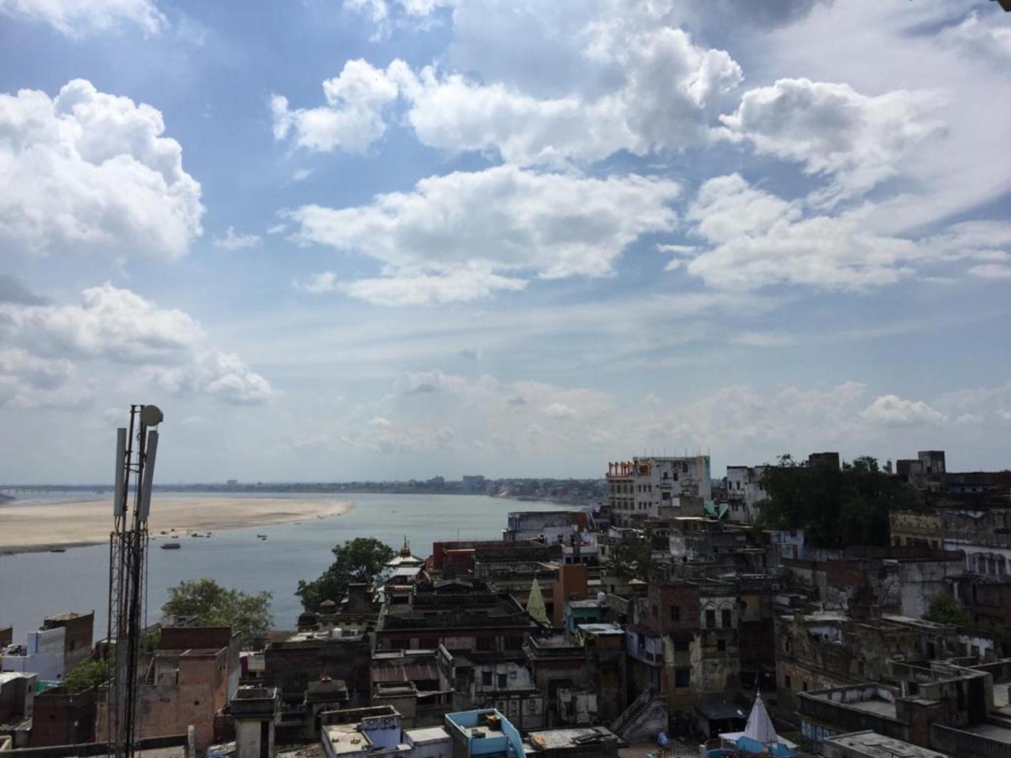 Grg Shanti Guest House Varanasi Near Manikarnika Ghat מראה חיצוני תמונה