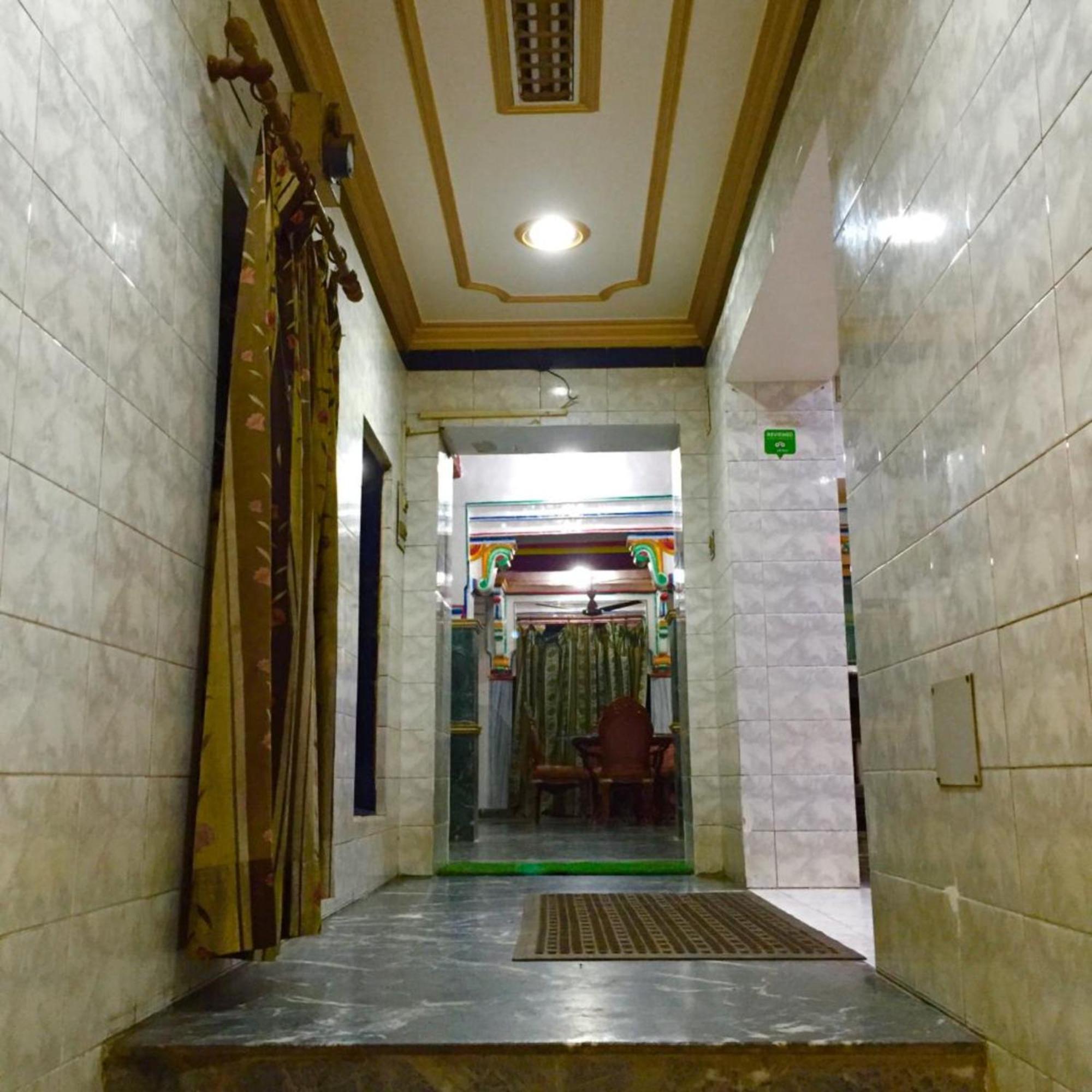 Grg Shanti Guest House Varanasi Near Manikarnika Ghat מראה חיצוני תמונה
