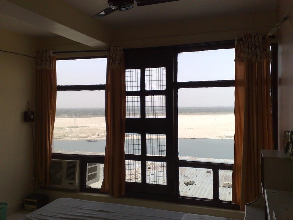 Grg Shanti Guest House Varanasi Near Manikarnika Ghat חדר תמונה