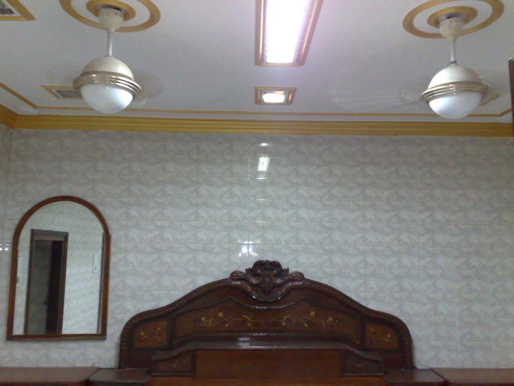 Grg Shanti Guest House Varanasi Near Manikarnika Ghat חדר תמונה