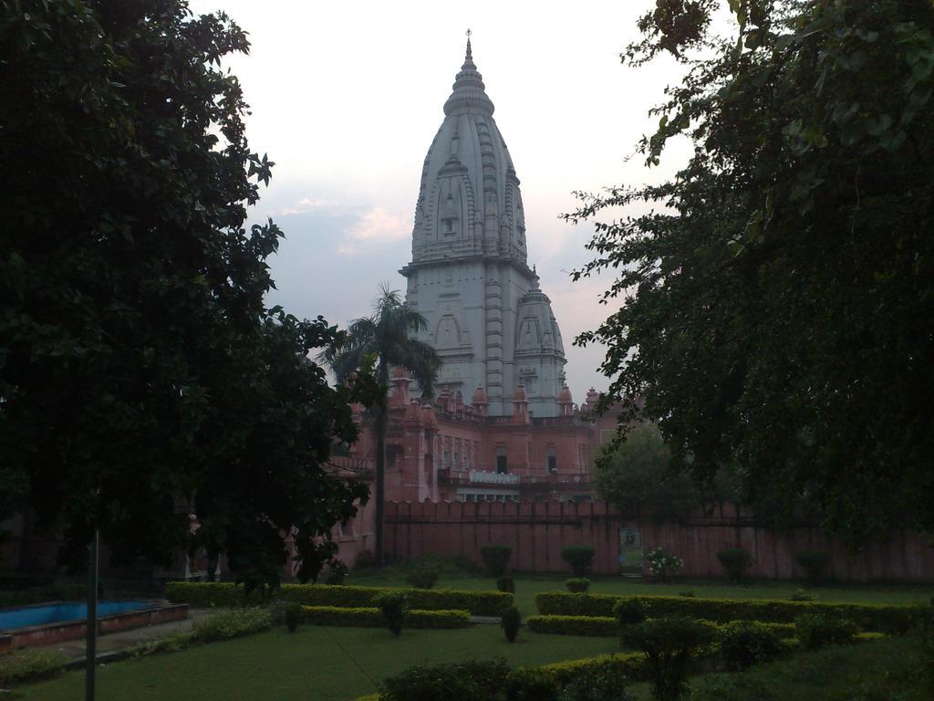 Grg Shanti Guest House Varanasi Near Manikarnika Ghat מראה חיצוני תמונה