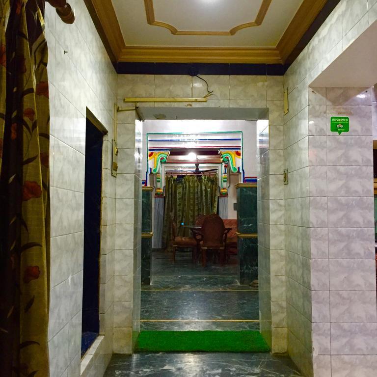 Grg Shanti Guest House Varanasi Near Manikarnika Ghat מראה חיצוני תמונה